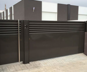 cerrajeria-metalica-en-reus-motorizadas