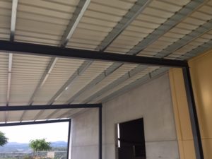 cerramientos-metalicos-concesionaio